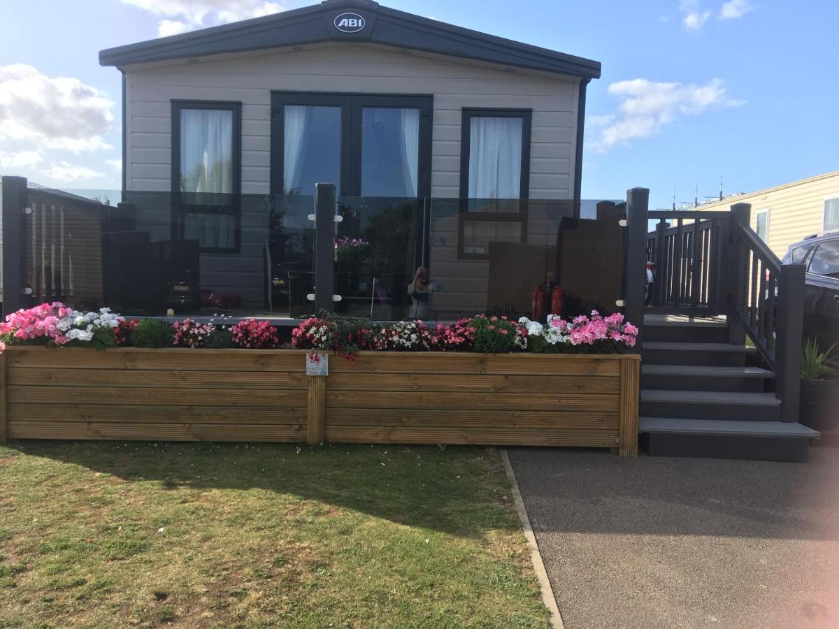 Tattershall Lakes Retreat 3 Bedroom Mini Lodge Waddington  Екстериор снимка