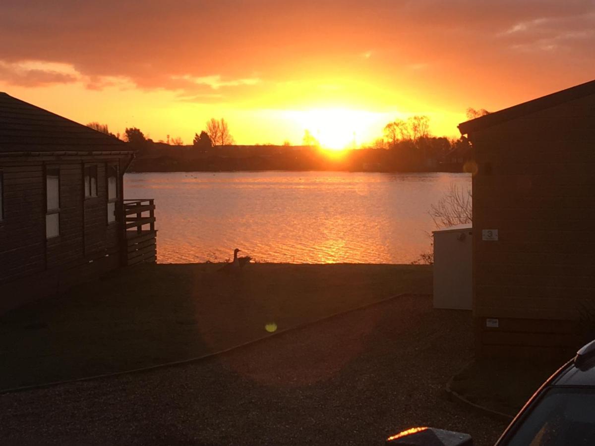 Tattershall Lakes Retreat 3 Bedroom Mini Lodge Waddington  Екстериор снимка
